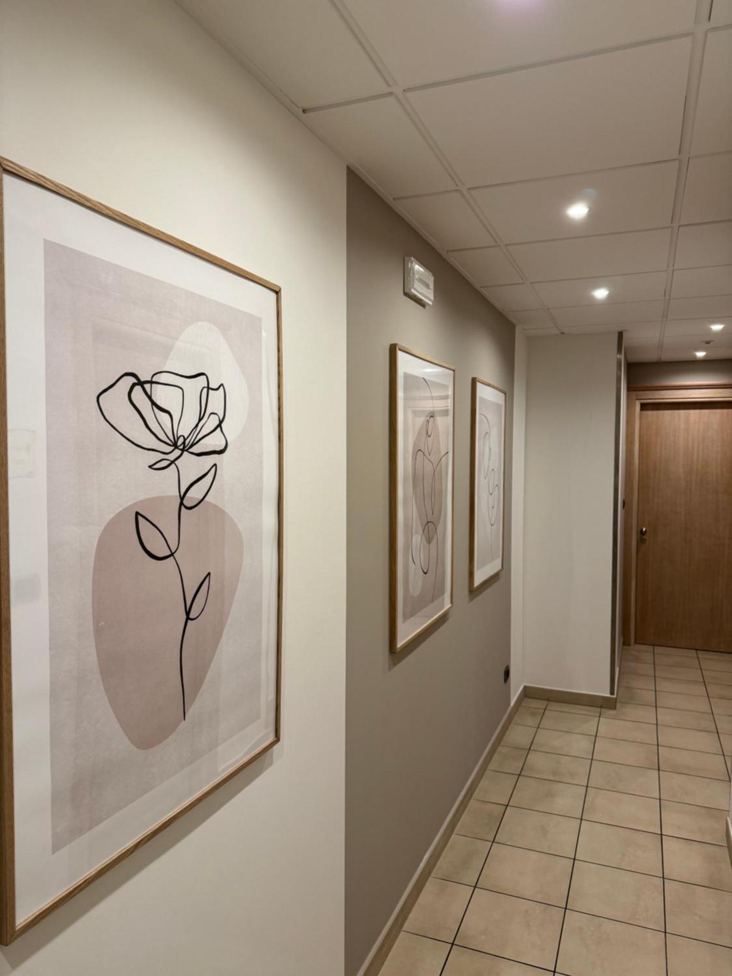 Hotel Cladan Asyż Zewnętrze zdjęcie